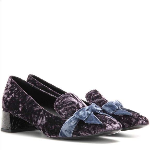 ERDEM Shoes - NWT   Erderm Crushed Velvet Berry Pump/Loafer